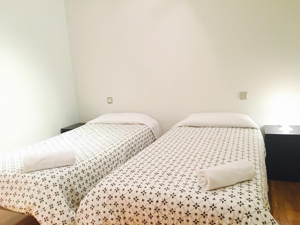 Apartamentos Good Stay Prado 마드리드 외부 사진